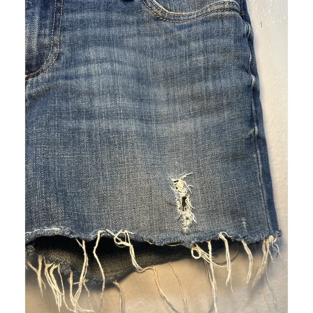 Vintage Fossil Denim Shorts Women's Size 27 Blue Denim Y2K Distressed 5 Pockets